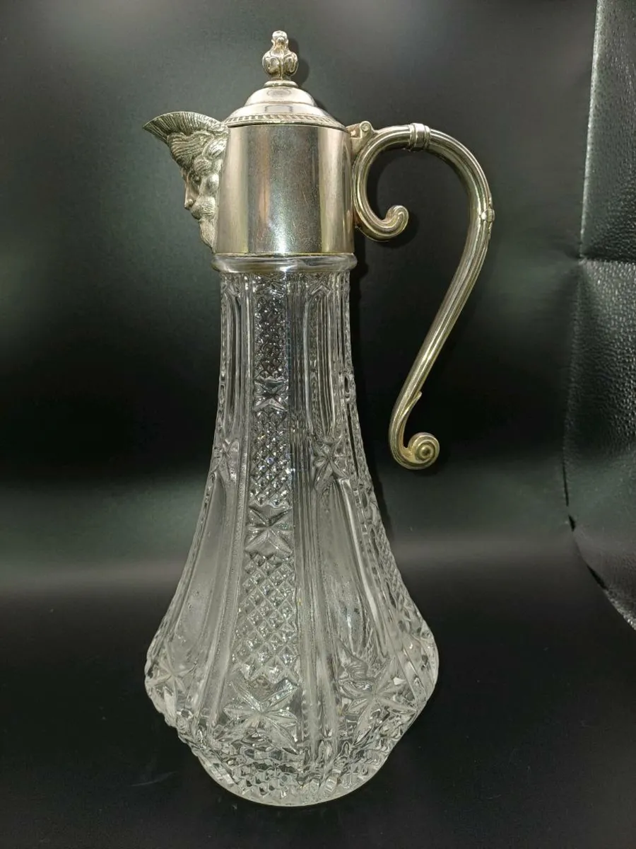 Unique decanter - Image 1