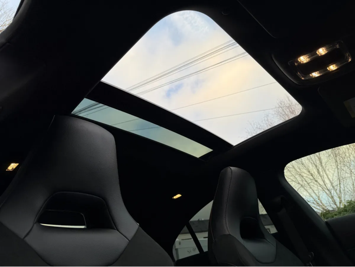 Mercedes-Benz CLA AMG LINE PREMIUM PLUS NIGHT E LI - Image 4