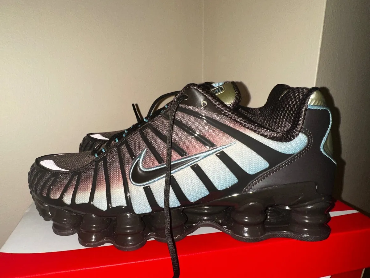 Brand new Nike Shox TL trainers - Image 2