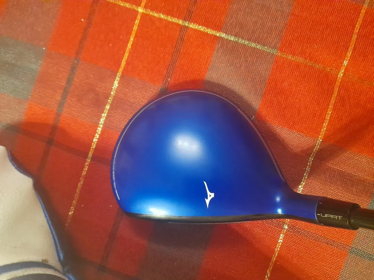 Mizuno st 180 3 wood - Image 2