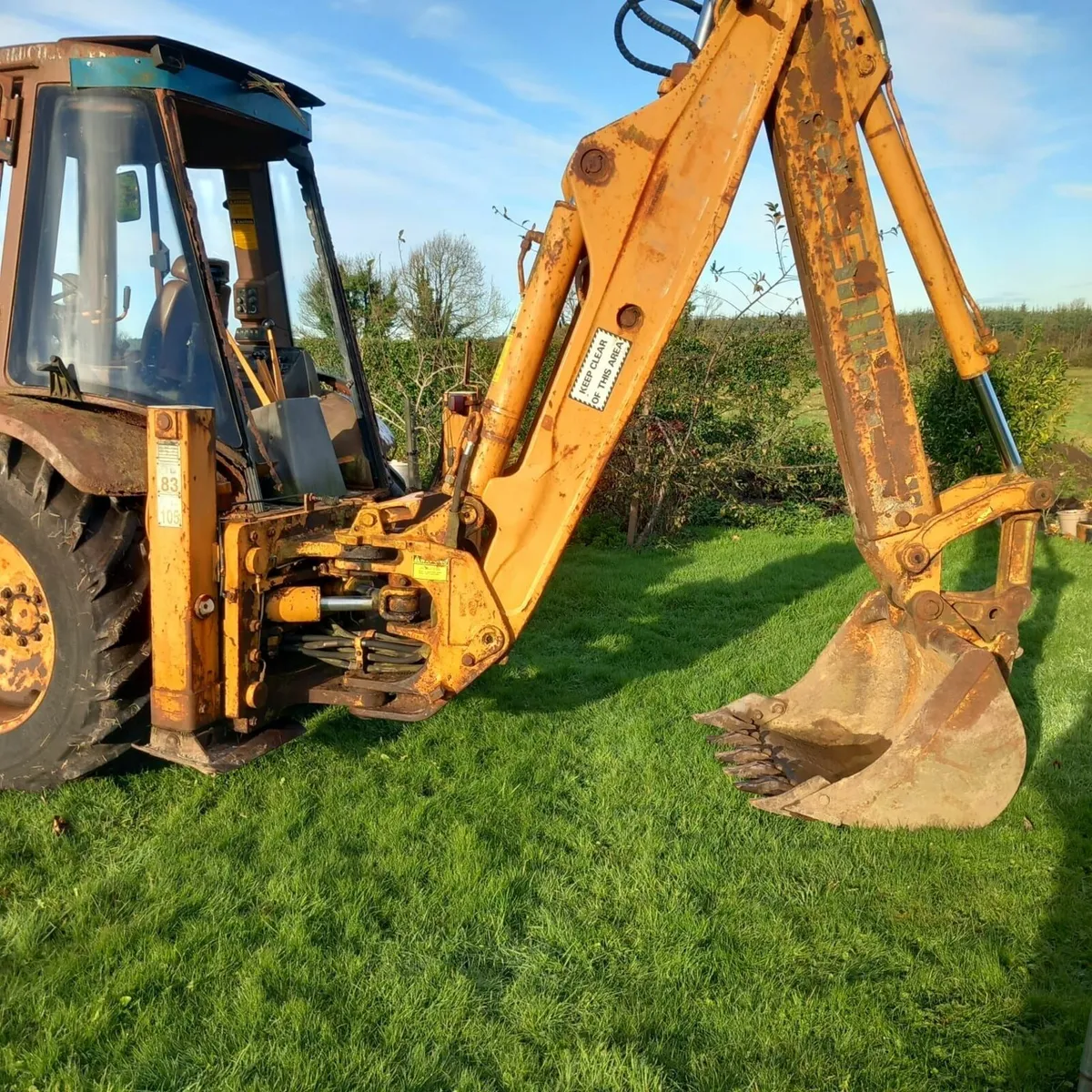Case 580k backhoe - Image 4