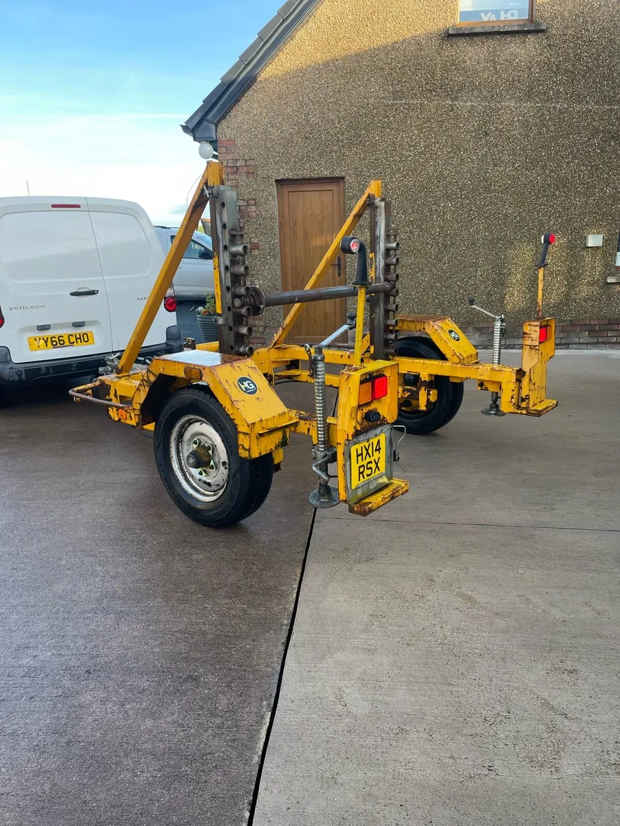 CBS cable trailer - Image 2