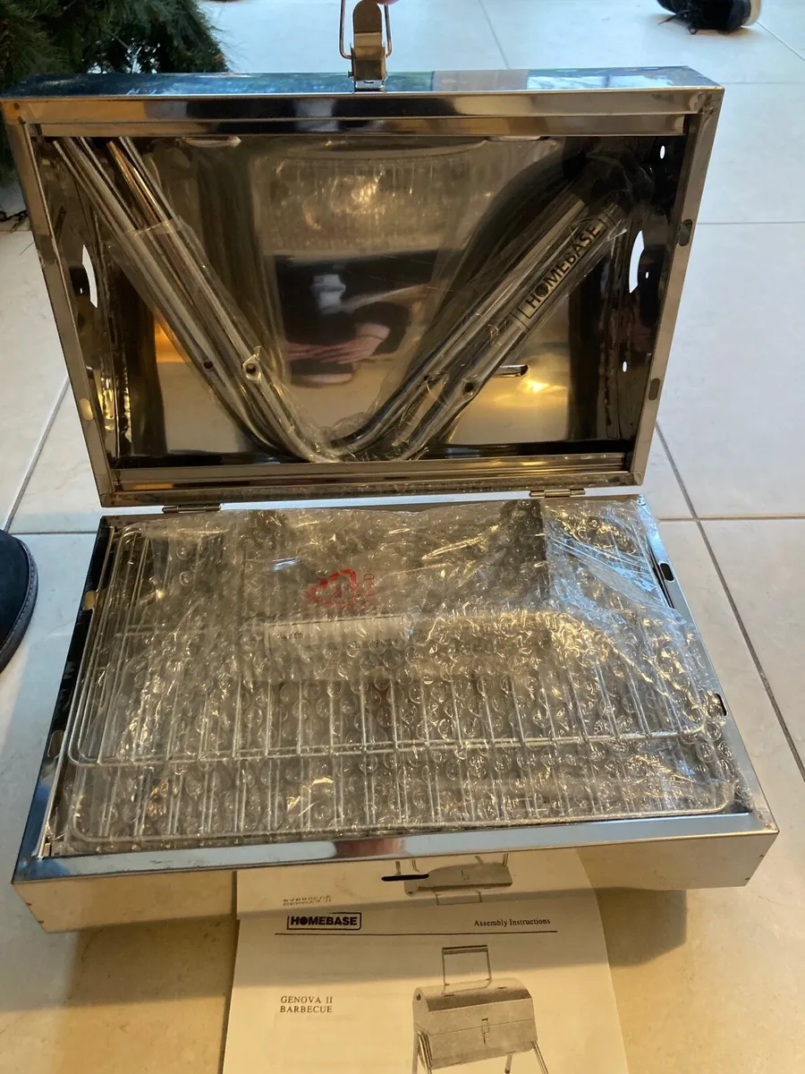 Mobile Barbecue - Never Used/Excellent condition - Image 2