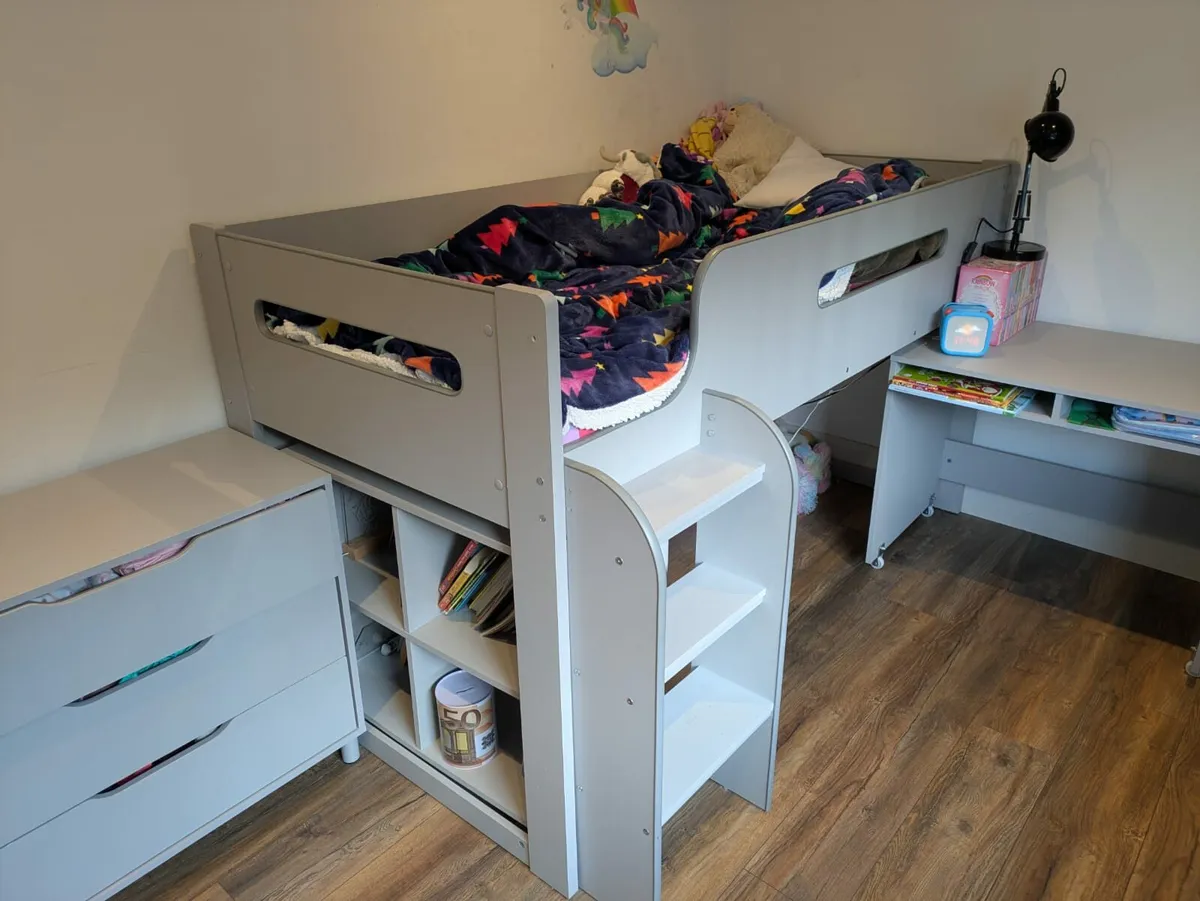 Mid-Sleeper bed with storage - Image 1