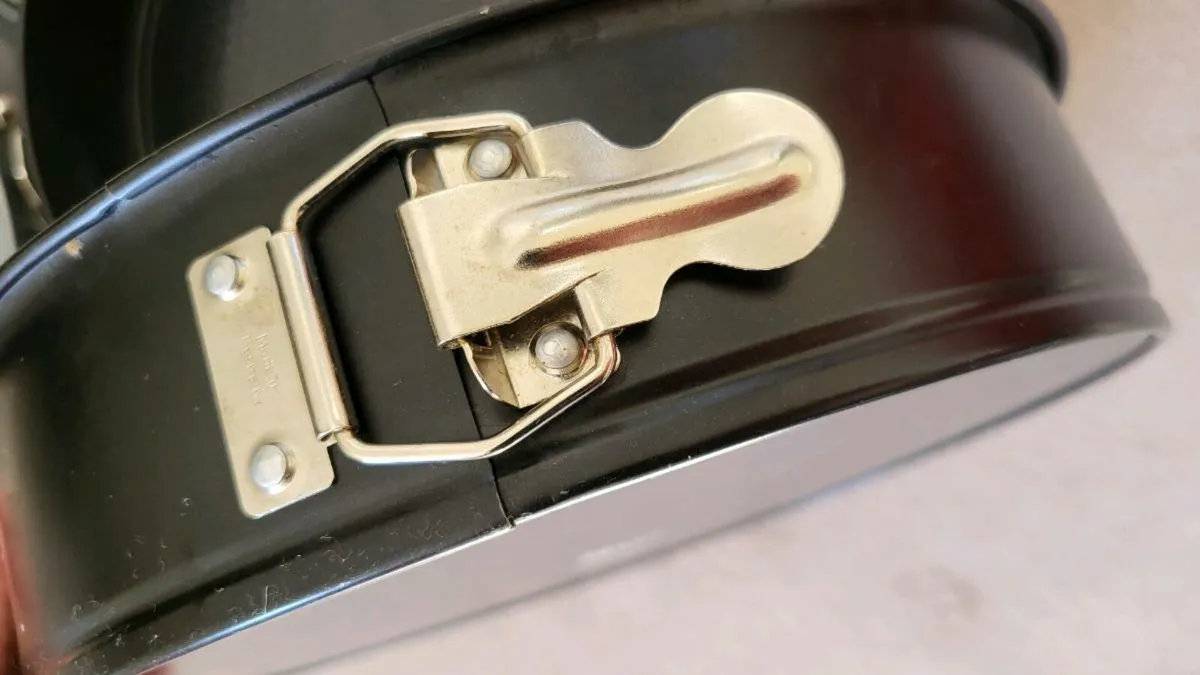 3 x 10inch baking tins - Image 2