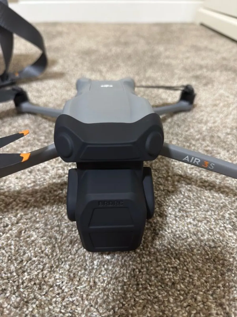 DJI Air 3s fly more combo - Image 2