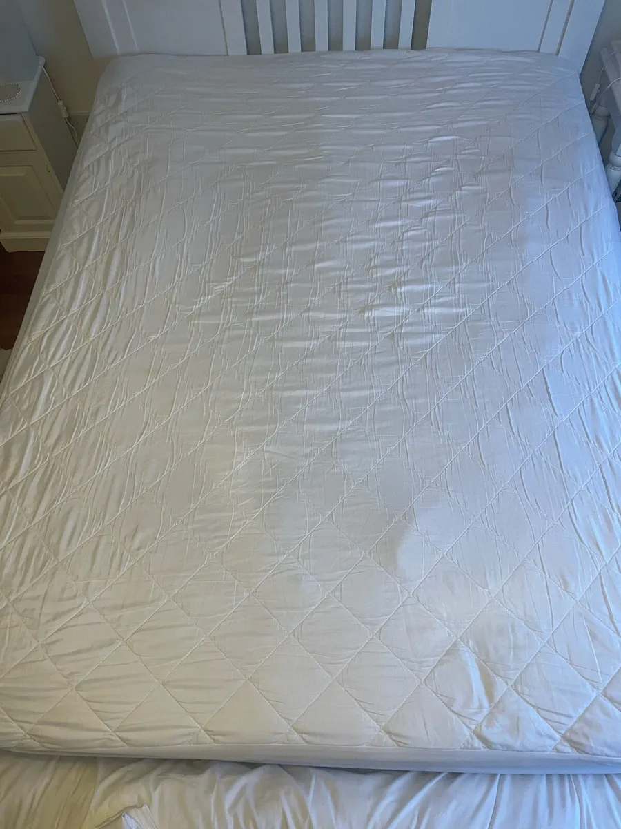King size mattress - Image 1
