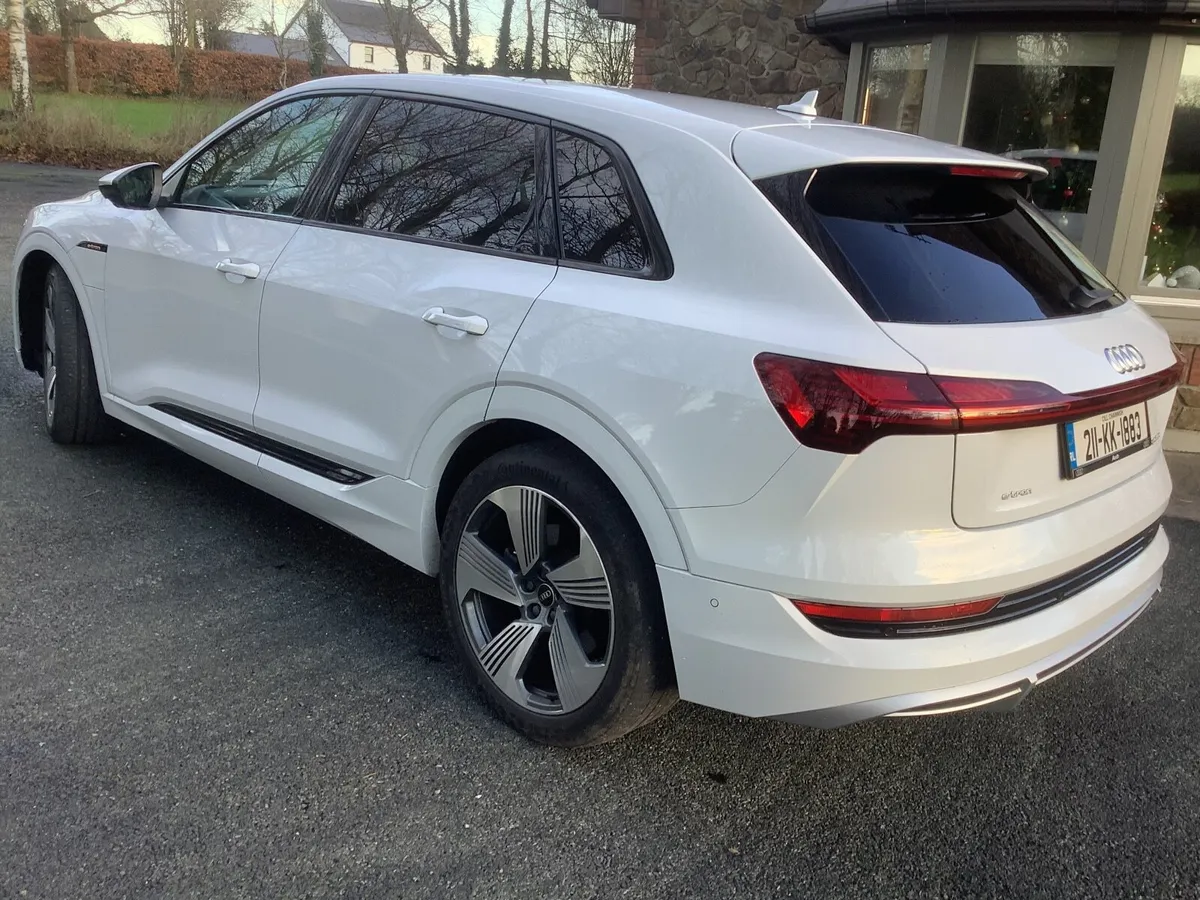 Audi e-tron 2021 - Image 3
