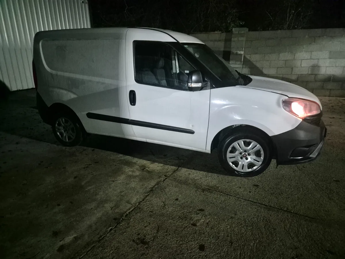 Fiat Doblo 2016 €1950 - Image 1