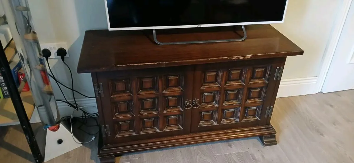 Press dresser - Image 1