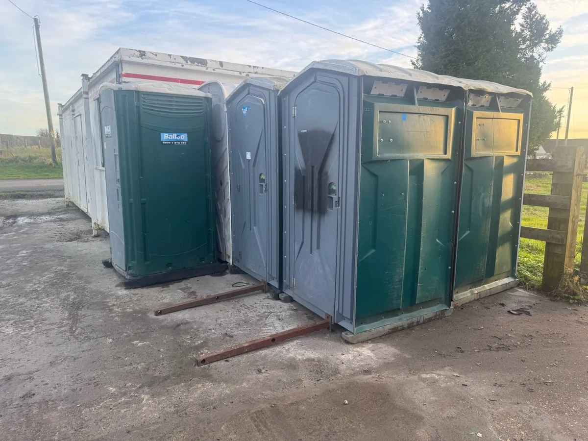 Toilets portable €250 chemical or tank 7 available - Image 1