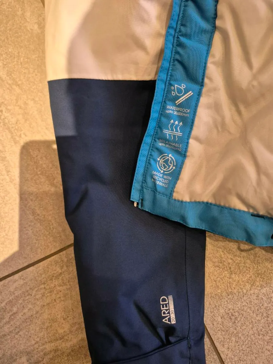 Ladies ski jacket - Image 3