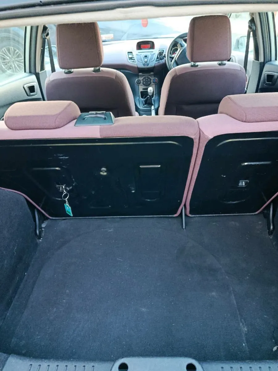 Ford Fiesta - Image 4