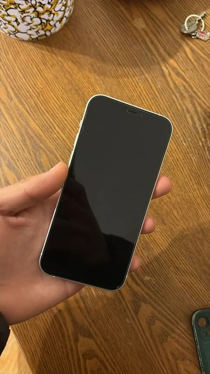Iphone 12 128GB - Image 1