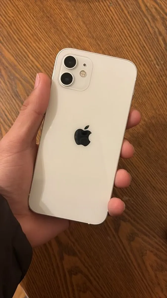 Iphone 12 128GB - Image 2