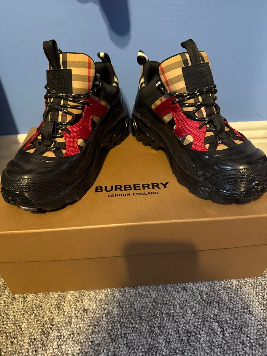 Burberry trainers - Image 1