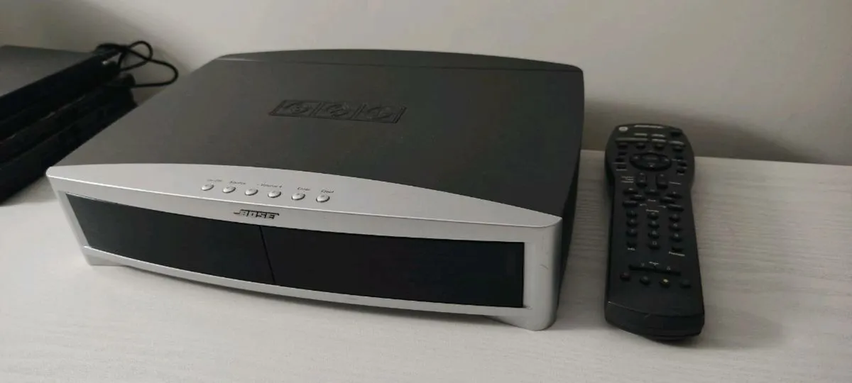 Bose 2.1 Sound system - Image 2