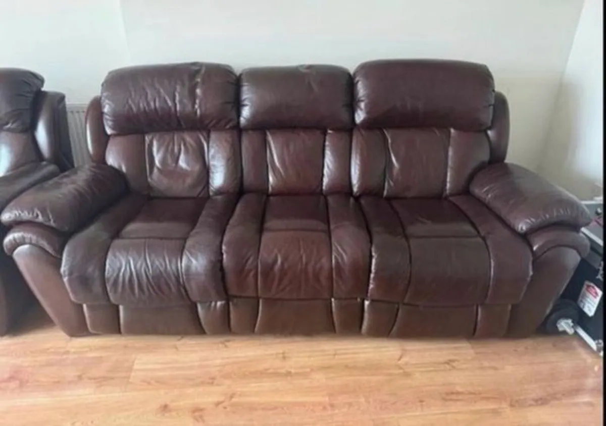 3-1-1 leather sofa recliner - Image 1