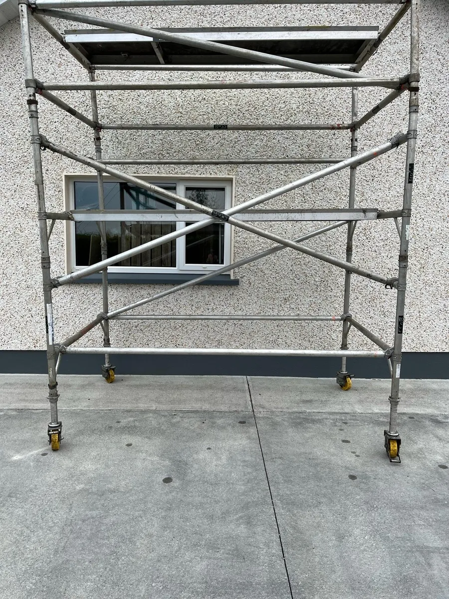 Aluminium scaffolding - Image 1
