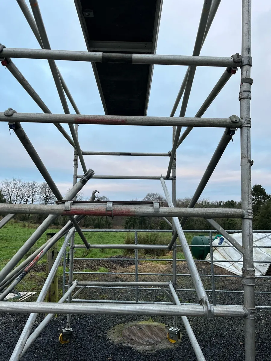 Aluminium scaffolding - Image 3