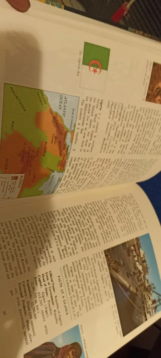 Set of Encyclopaedia - Image 1