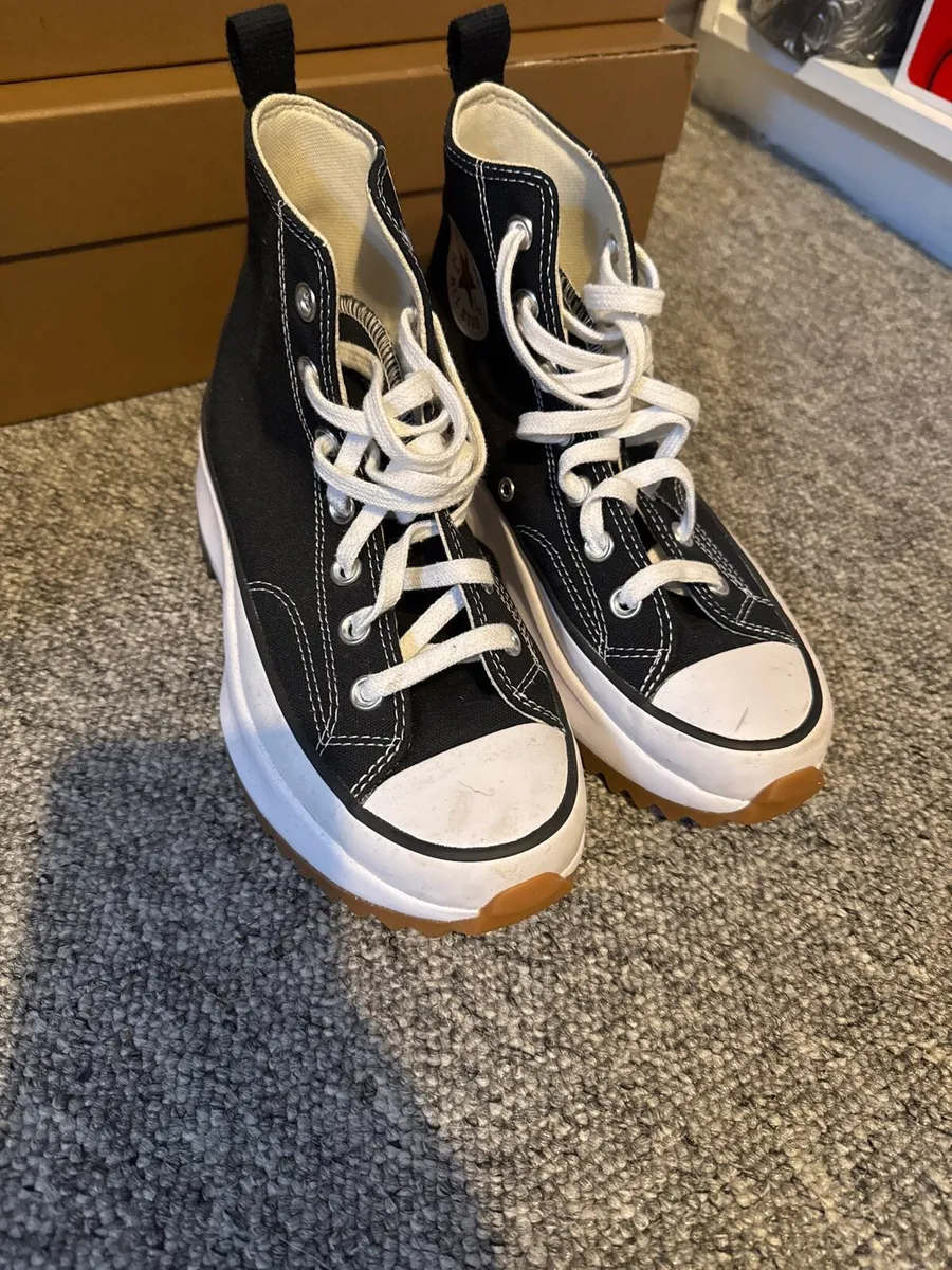 Converse trainers - Image 1