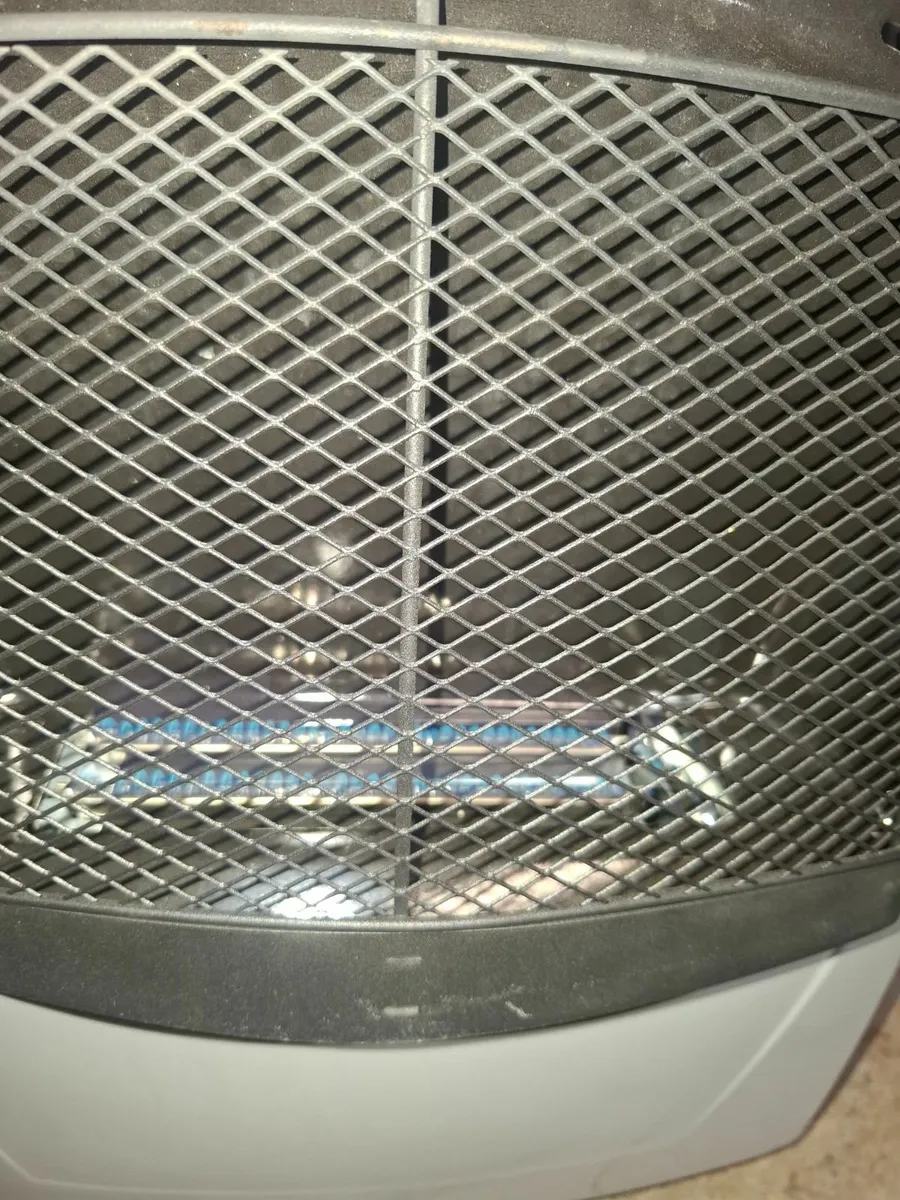 Gas heater  (DELONGHI) - Image 3