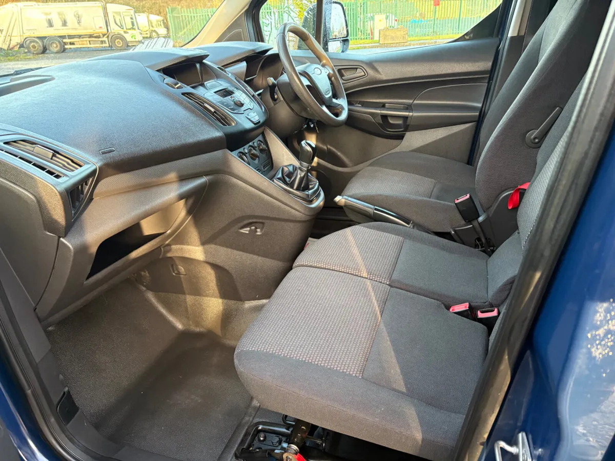 Ford Transit 2015 Connect - Image 4