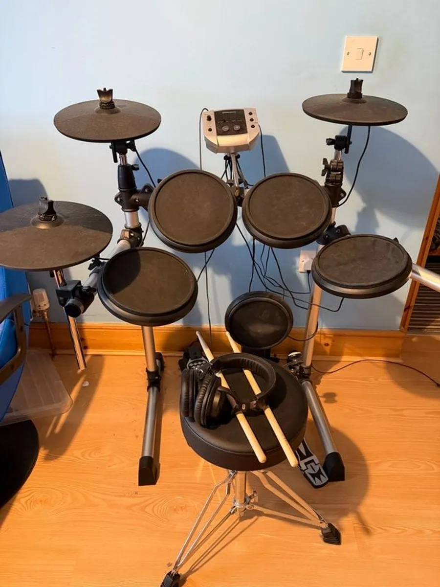 Electronic Drum Set - Image 1