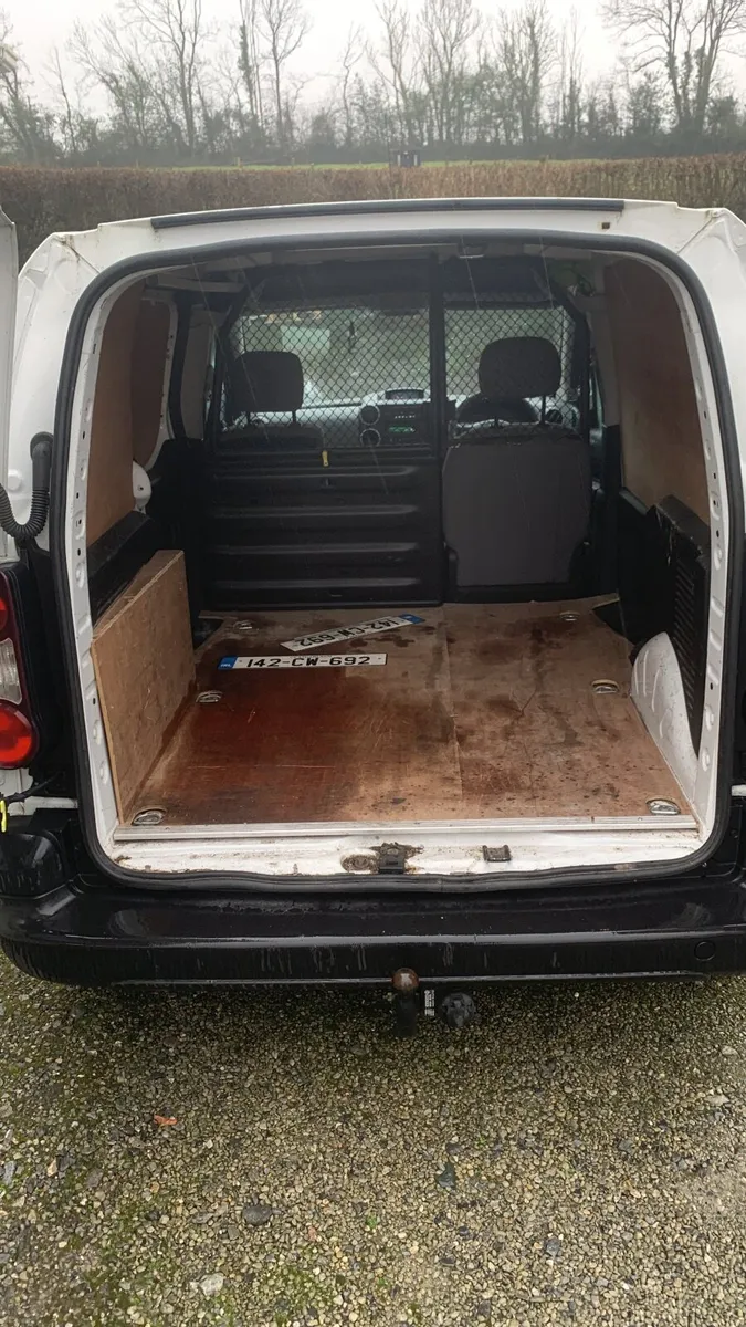 Peugeot Partner 2014 - Image 4