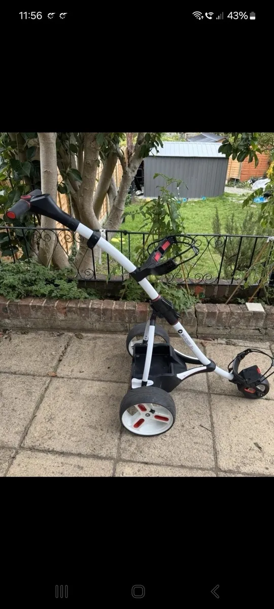 Electric golf trolleys - Image 3