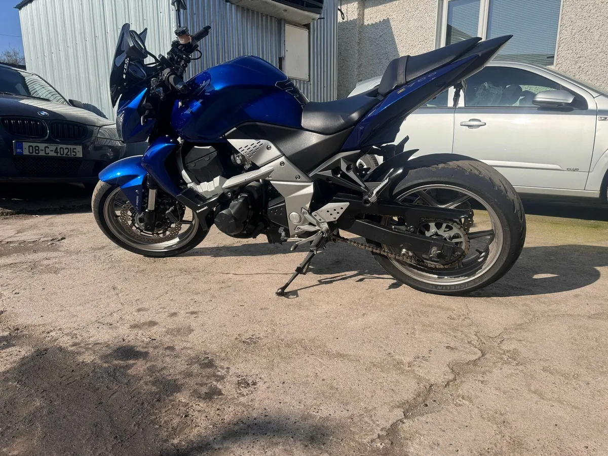Kawasaki Z750 - Image 1