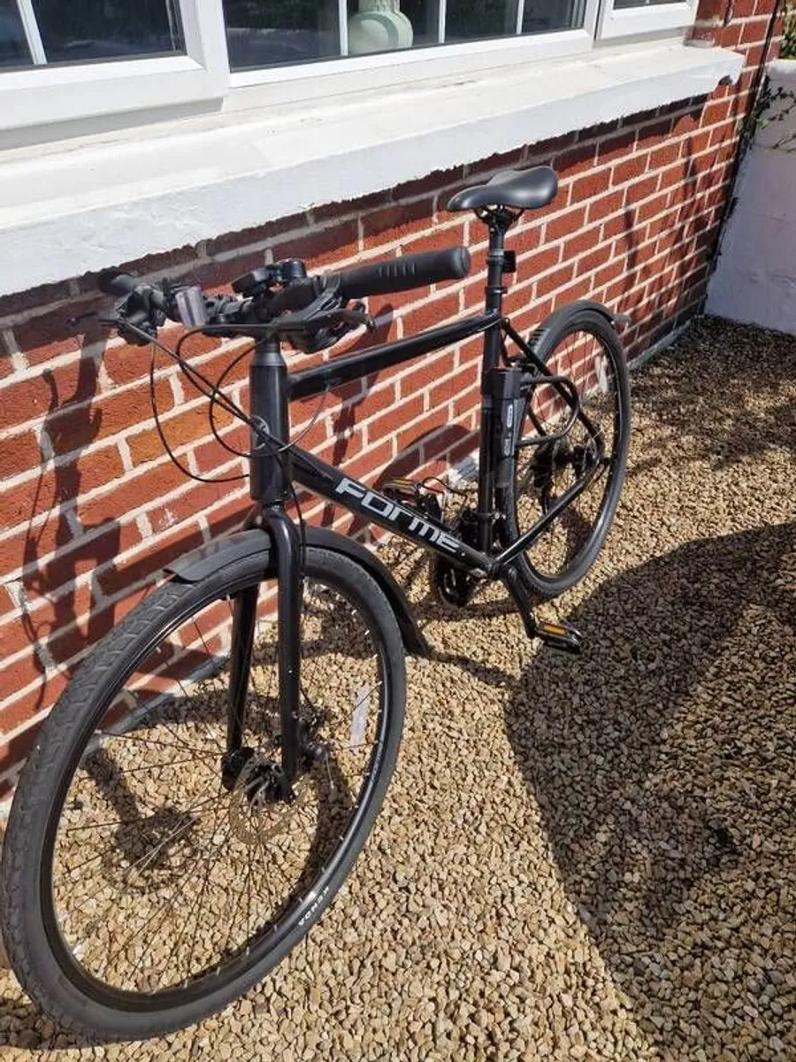 Forme Hybrid Bike - Image 2
