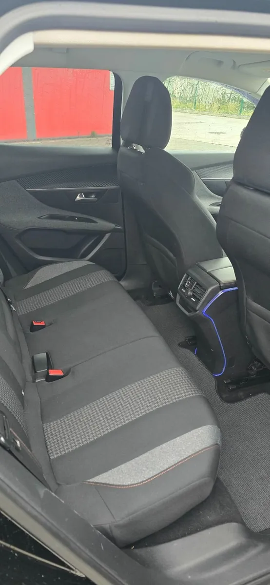 Peugeot 3008 2018 - Image 4