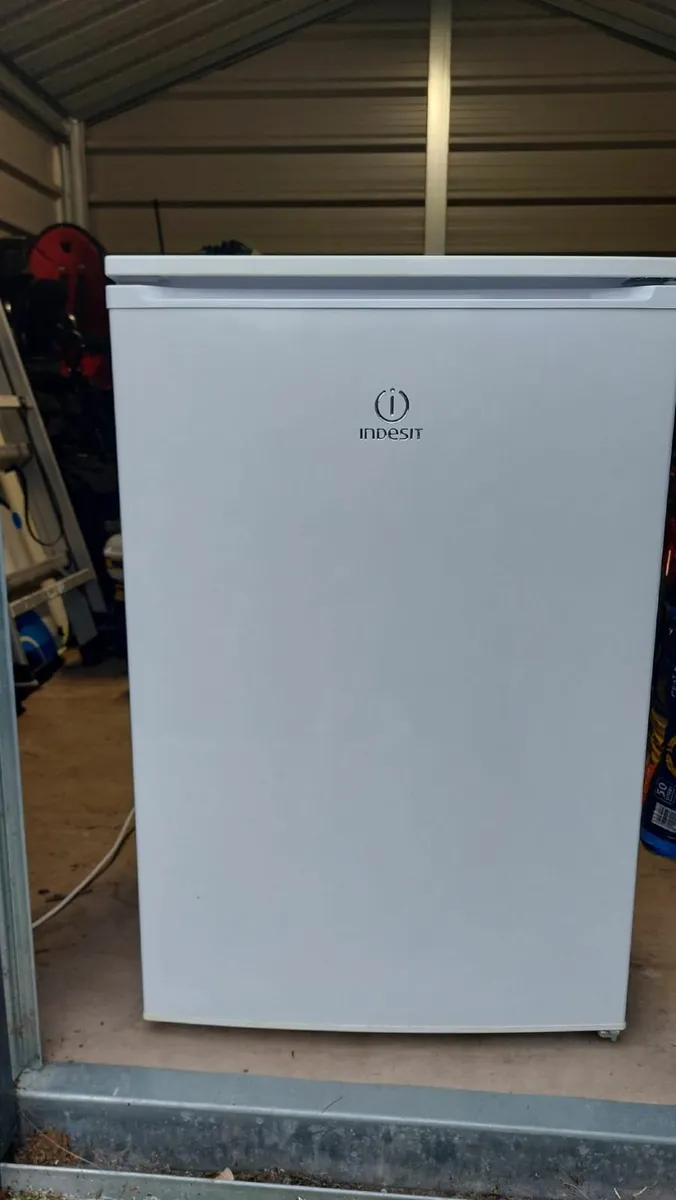 Fridge - Indesit under-counter white fridge - Image 1