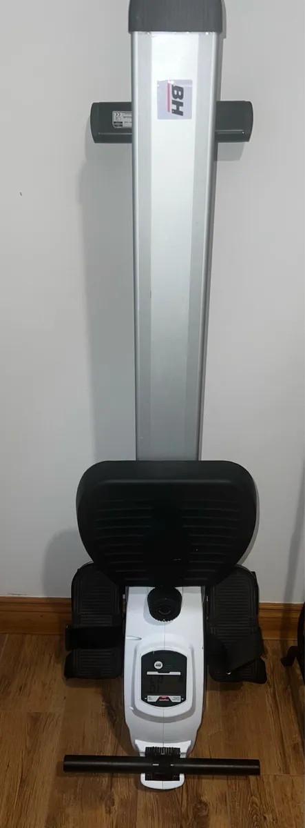 BH Fitness Vario Pro Rower - Image 4