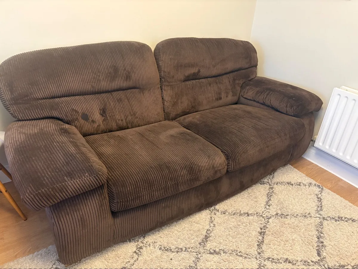 Couch - Image 2