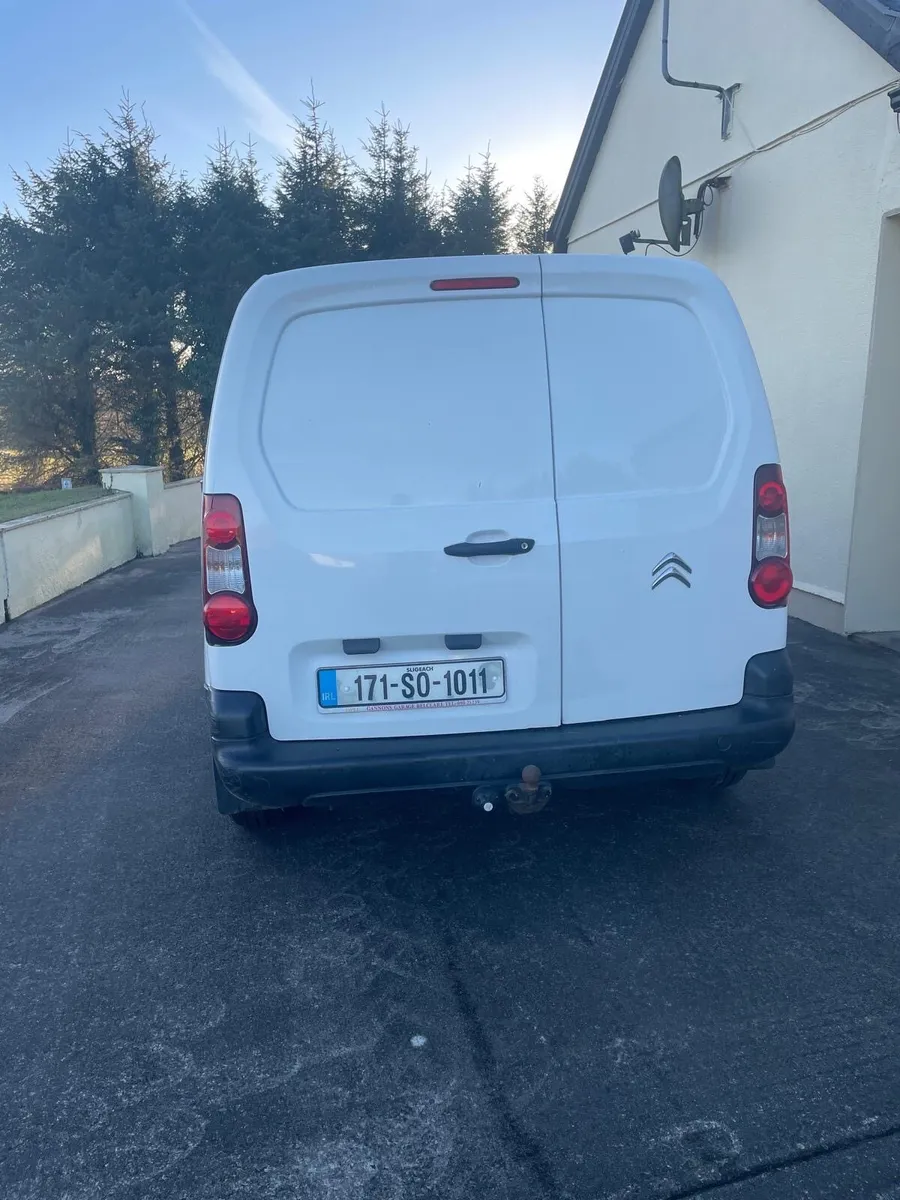 Citroen Berlingo 2017 3 seater - Image 3