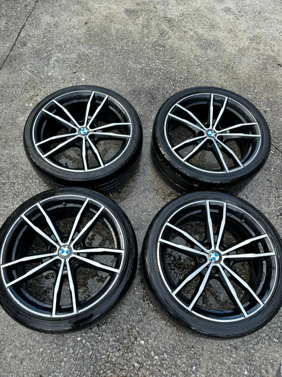 R19 GENUINE Bmw g20 3 series Alloys - Image 1