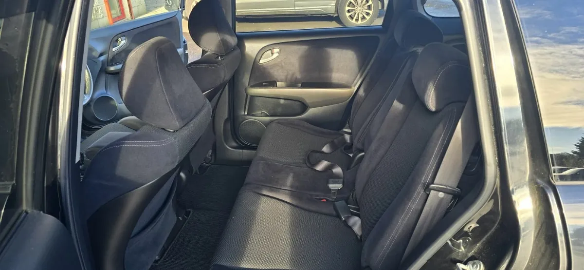 Honda Stream 2008 - Image 3