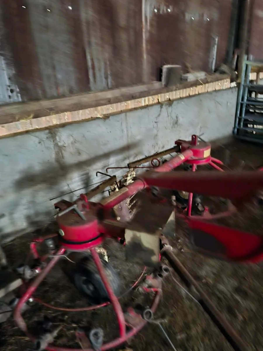 Haybob and topper - Image 1