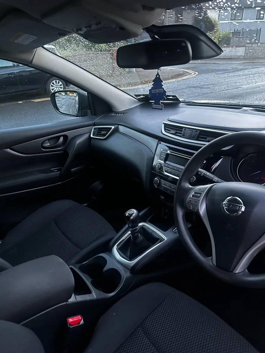 152 Nissan Qashqai 1.2 Petrol NCT 11/26 135,000KM - Image 4