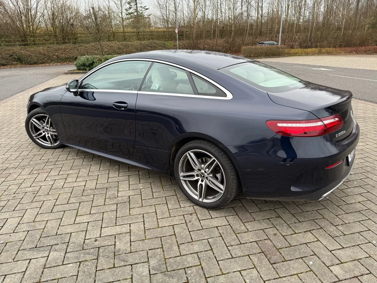 Mercedes e class coupe - Image 4