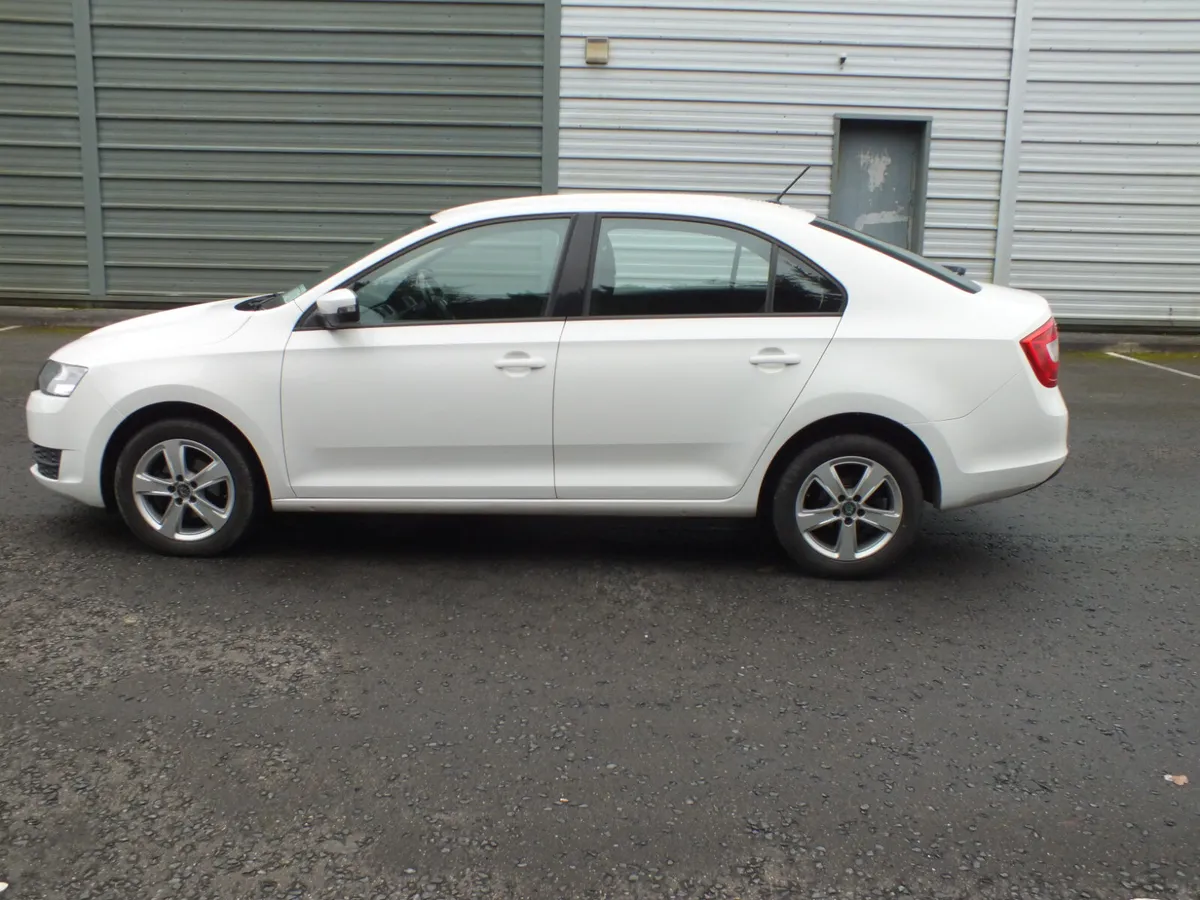 Skoda Rapid  2016  1.4 TDI - Image 4