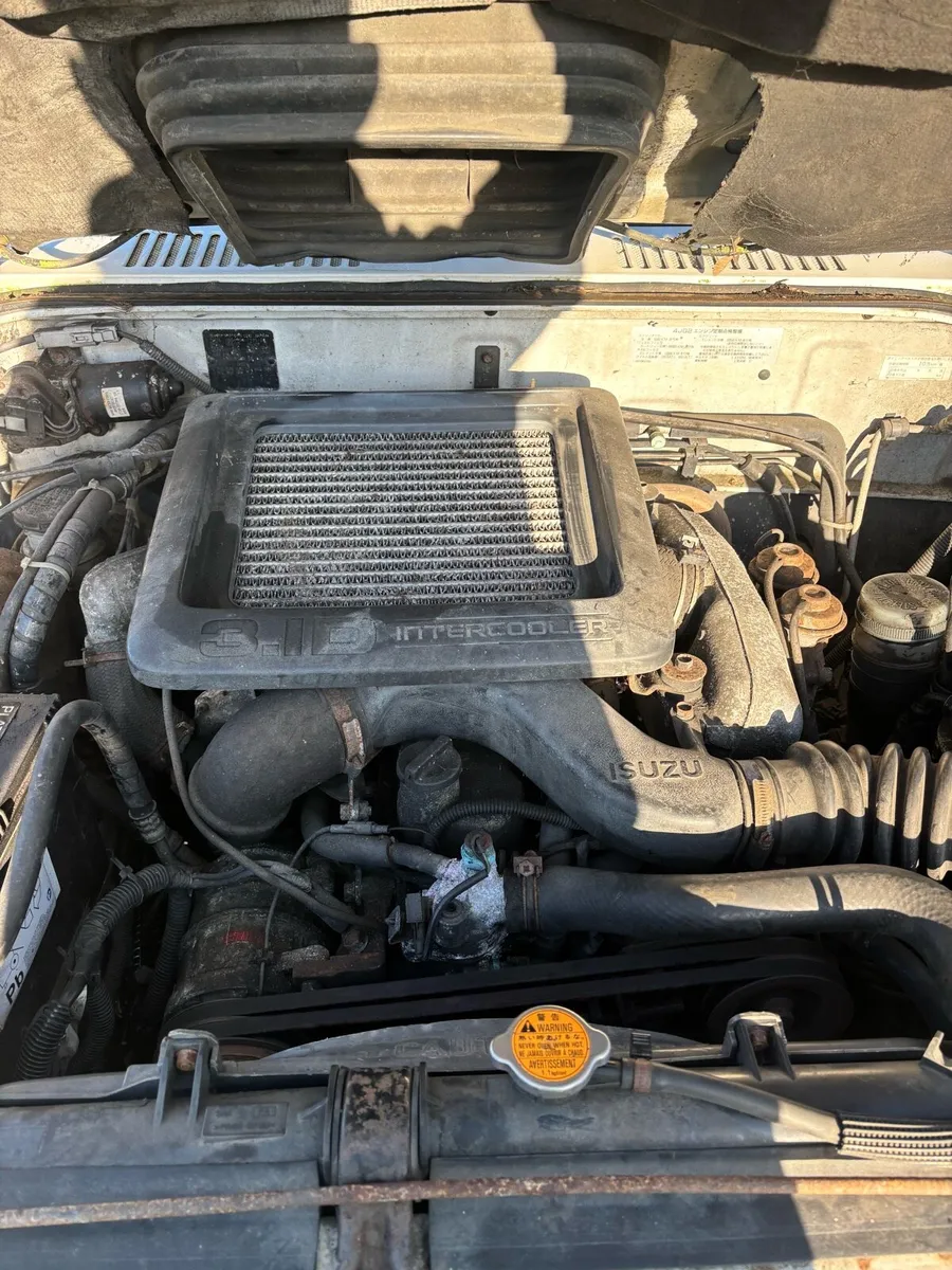 Izusu Trooper - Image 2