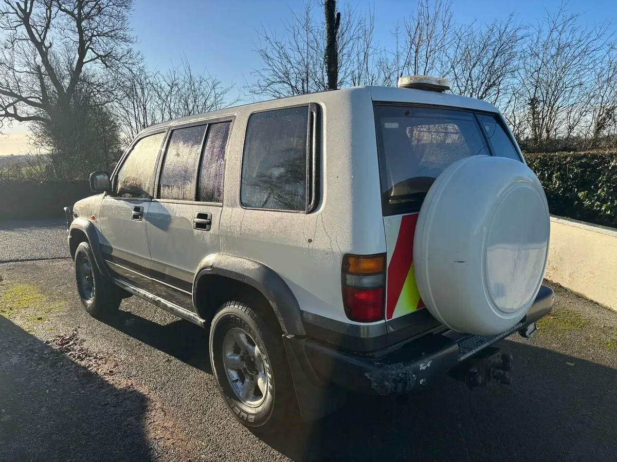 Izusu Trooper - Image 3