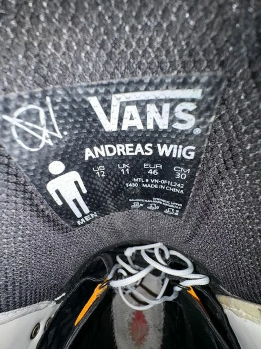 Snow board boots - Image 2