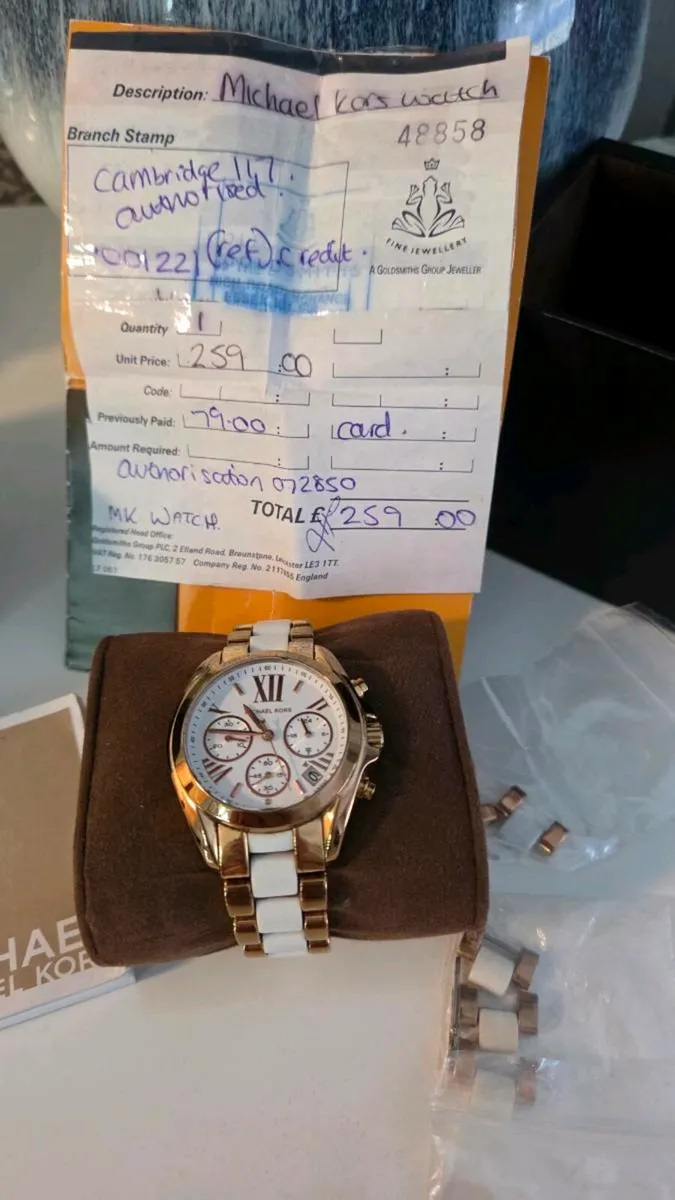 Micheal kors watch - Image 2