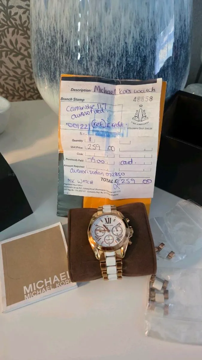 Micheal kors watch - Image 3