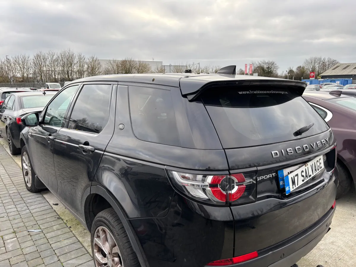 17 Discovery Td4 7seat NCT 1/27 64k miles Starts - Image 4